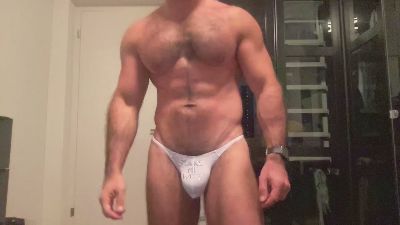 muscle_toni — вебкам-модель онлайн на cam4