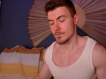 eddieds — вебкам-модель онлайн на chaturbate