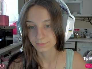 nikakik — Camsoda stream photo (Aug 2025)