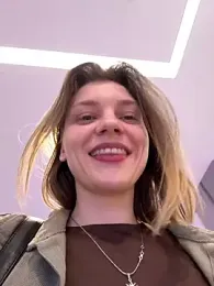 ValenciaShock — вебкам-модель онлайн на stripchat
