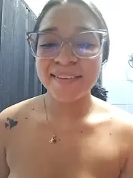 -VICKKY — Stripchat stream photo (Mar 2026)