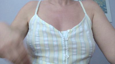 cryspu — вебкам-модель онлайн на cam4
