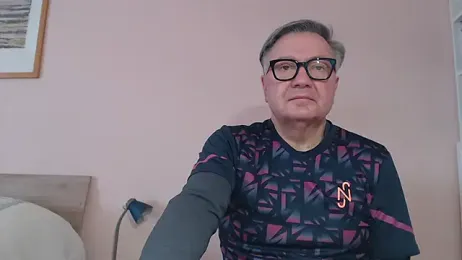 YOU6me — вебкам-модель онлайн на stripchat