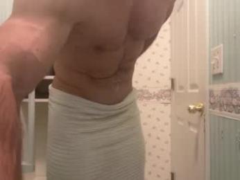 musclejock313 — вебкам-модель онлайн на chaturbate