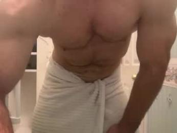 musclejock313 — вебкам-модель онлайн на chaturbate