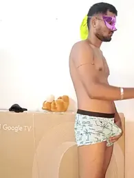 new_coupleee — Stripchat stream photo (Nov 2025)