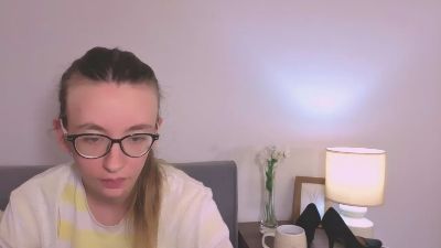 AnnaDoll — вебкам-модель онлайн на cam4