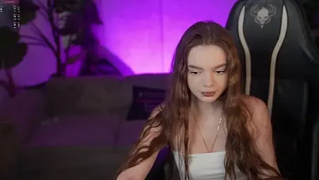 Zlata_Sky — вебкам-модель онлайн на stripchat