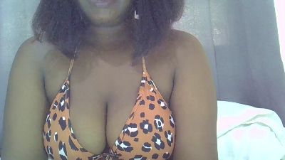 Sweetass002 — Cam4 stream photo (Mar 2026)