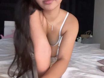 -Sara- — вебкам-модель онлайн на bongacams