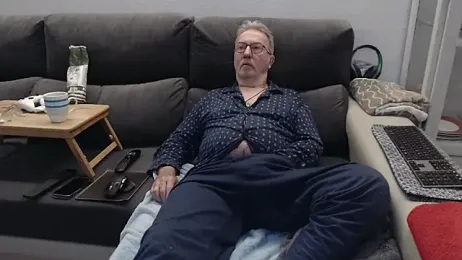 Nudelschwanz — вебкам-модель онлайн на stripchat