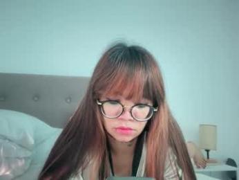 pinkyrosexx — Chaturbate stream photo (Mar 2026)