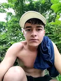 attractive-sexx — stripchat