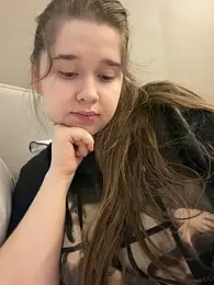 HornyGirlH — Stripchat stream photo (Apr 2026)