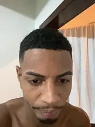 Guzdick — вебкам-модель онлайн на stripchat