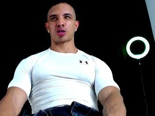 Antony Sexy — вебкам-модель онлайн на flirt4free