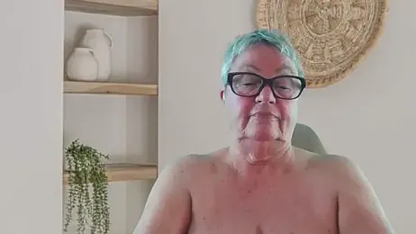 Mystery-Grandmother — stripchat
