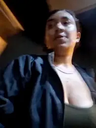 Robin_H00t — Stripchat stream photo (Jul 2025)