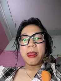 Leeeeiu — Stripchat stream photo (Mar 2026)