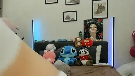 dolly_ll — вебкам-модель онлайн на stripchat