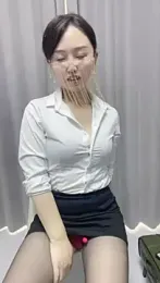 daisl166 — вебкам-модель онлайн на stripchat