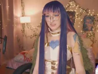 koshkasenpai — вебкам-модель онлайн на chaturbate