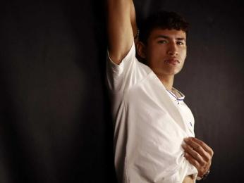 NicolasTorre — вебкам-модель онлайн на livejasmin