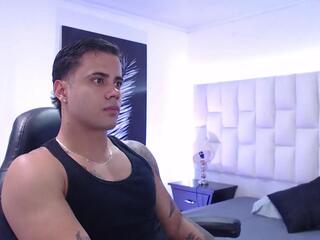 Aiden Owens — flirt4free