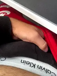 raptozan — Stripchat stream photo (Sep 2025)