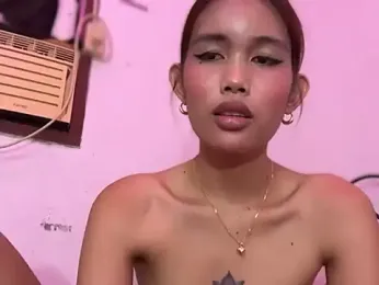 YougotLara — Stripchat stream photo (Apr 2026)