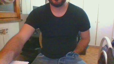 frenkoz — Cam4 stream photo (Mar 2026)