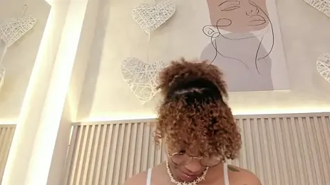 daiana_curly — Stripchat stream photo (Sep 2026)