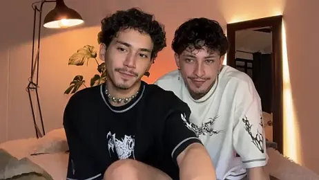 Noah_and_Steven — вебкам-модель онлайн на stripchat