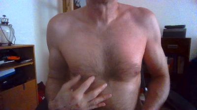 alto_masc — вебкам-модель онлайн на cam4