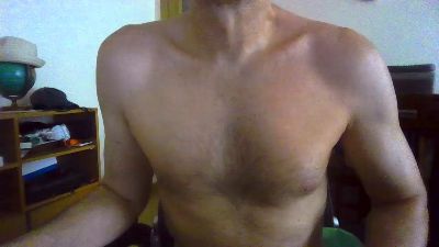 alto_masc — вебкам-модель онлайн на cam4