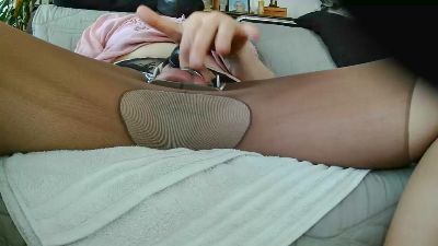 slaveslut23 — Cam4 stream photo (Aug 2026)