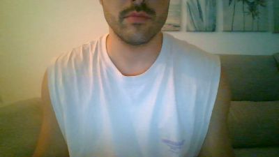 raul2039 — вебкам-модель онлайн на cam4