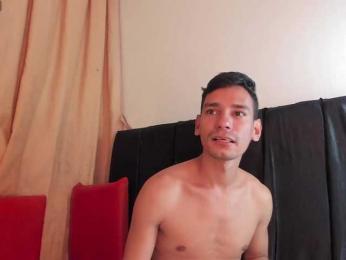 Milfandrea — вебкам-модель онлайн на bongacams