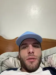 mendonca_4m — Stripchat stream photo (Apr 2026)