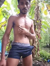 JOHN_LEE_DEREK — вебкам-модель онлайн на stripchat