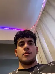 krispykreme17 — Stripchat stream photo (Feb 2025)