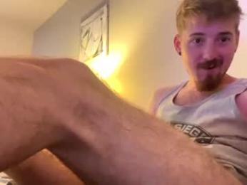 mercedezben — Chaturbate stream photo (Aug 2026)