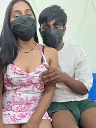 Muskan_Hottyy — вебкам-модель онлайн на stripchat