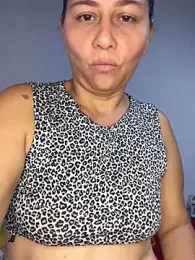 _violeta_99 — Stripchat stream photo (Jun 2026)