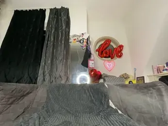 Tyraride — Stripchat stream photo (Mar 2026)