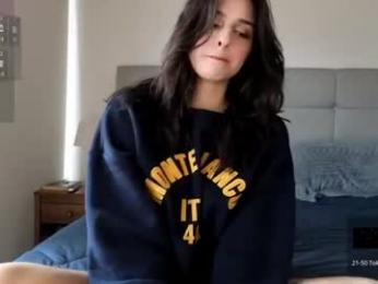 yourfreakygirl — вебкам-модель онлайн на chaturbate