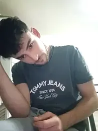 Yasinyasin7 — Stripchat stream photo (Mar 2026)