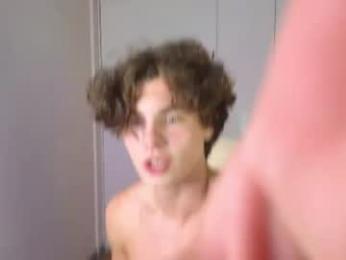 whiteskyy_ — Chaturbate stream photo (Aug 2026)