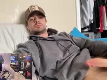 brad_bounce — вебкам-модель онлайн на chaturbate