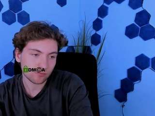 joseph-bear — вебкам-модель онлайн на camsoda